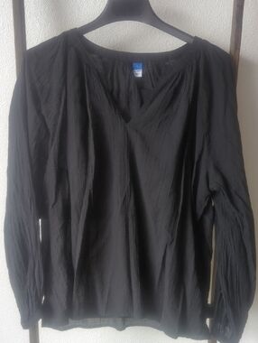 Old Navy Black Linen-like Top